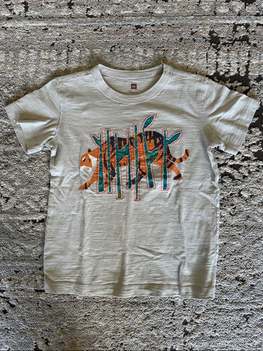 EUC The Tea Collection shirts - Picture 3 of 9